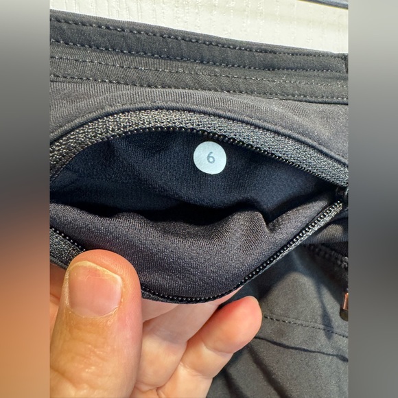 425- Lululemon run times shorts (brief liner) - Picture 8 of 8